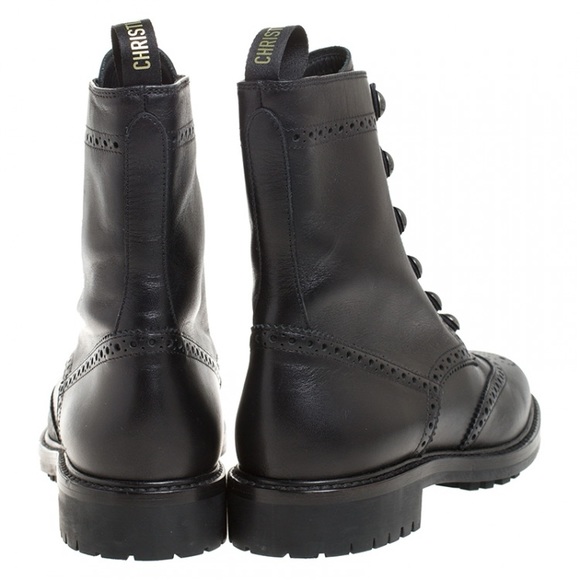 CHRISTIAN DIOR Calfskin Diorunit Low Boot - Picture 6 of 10